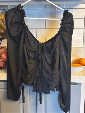 House of Harlow women’s blouse